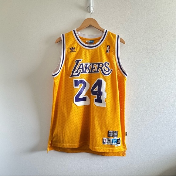 adidas Other - Vintage Kobe Bryant 1987-1988 Hardwood Classics Jersey size Medium